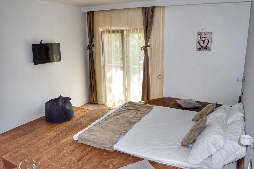 Heaven Guesthouse Corbeni Dış mekan fotoğraf