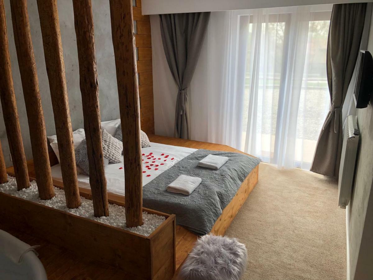 Heaven Guesthouse Corbeni Dış mekan fotoğraf