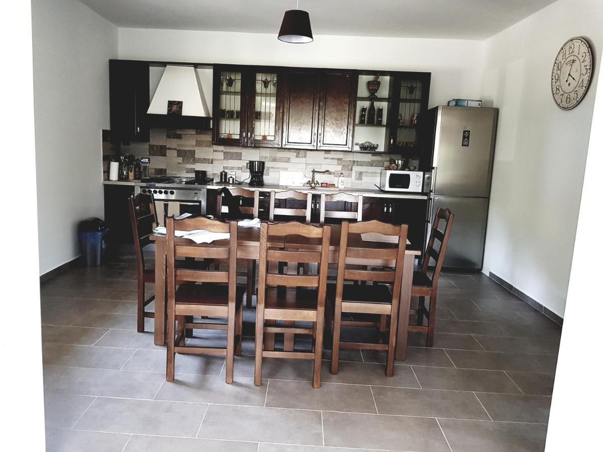 Heaven Guesthouse Corbeni Dış mekan fotoğraf